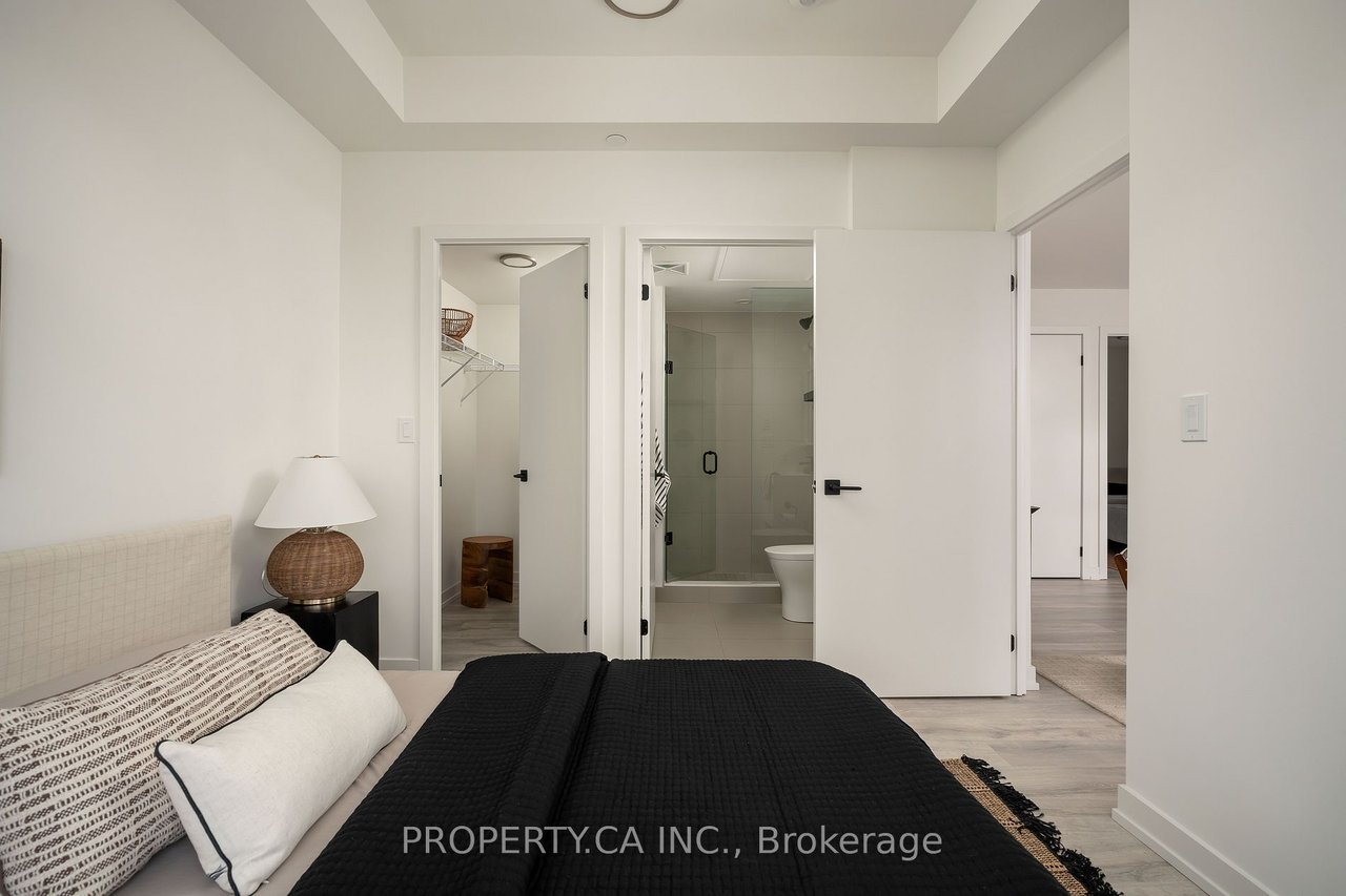 LUXURY LIVING AT RUSH CONDOS 