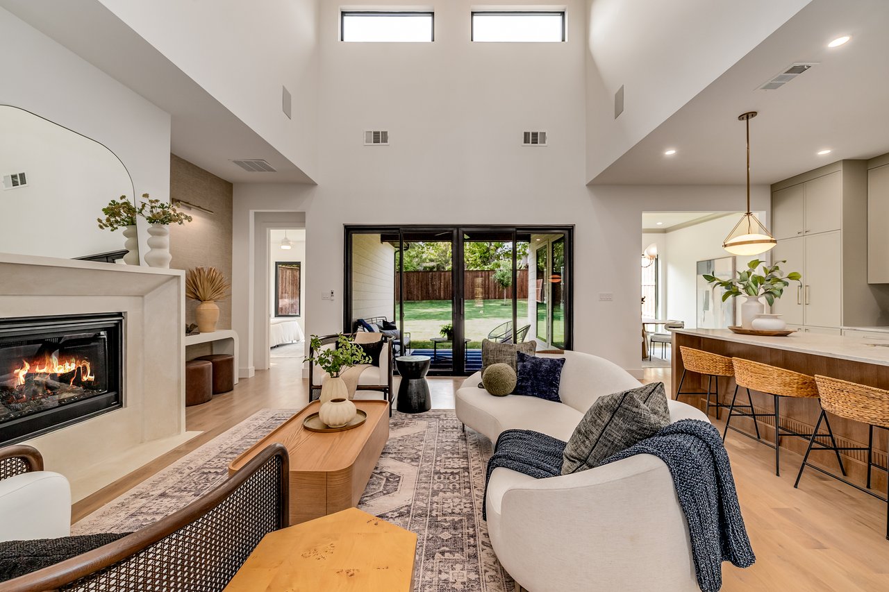 8815 San Leandro Drive