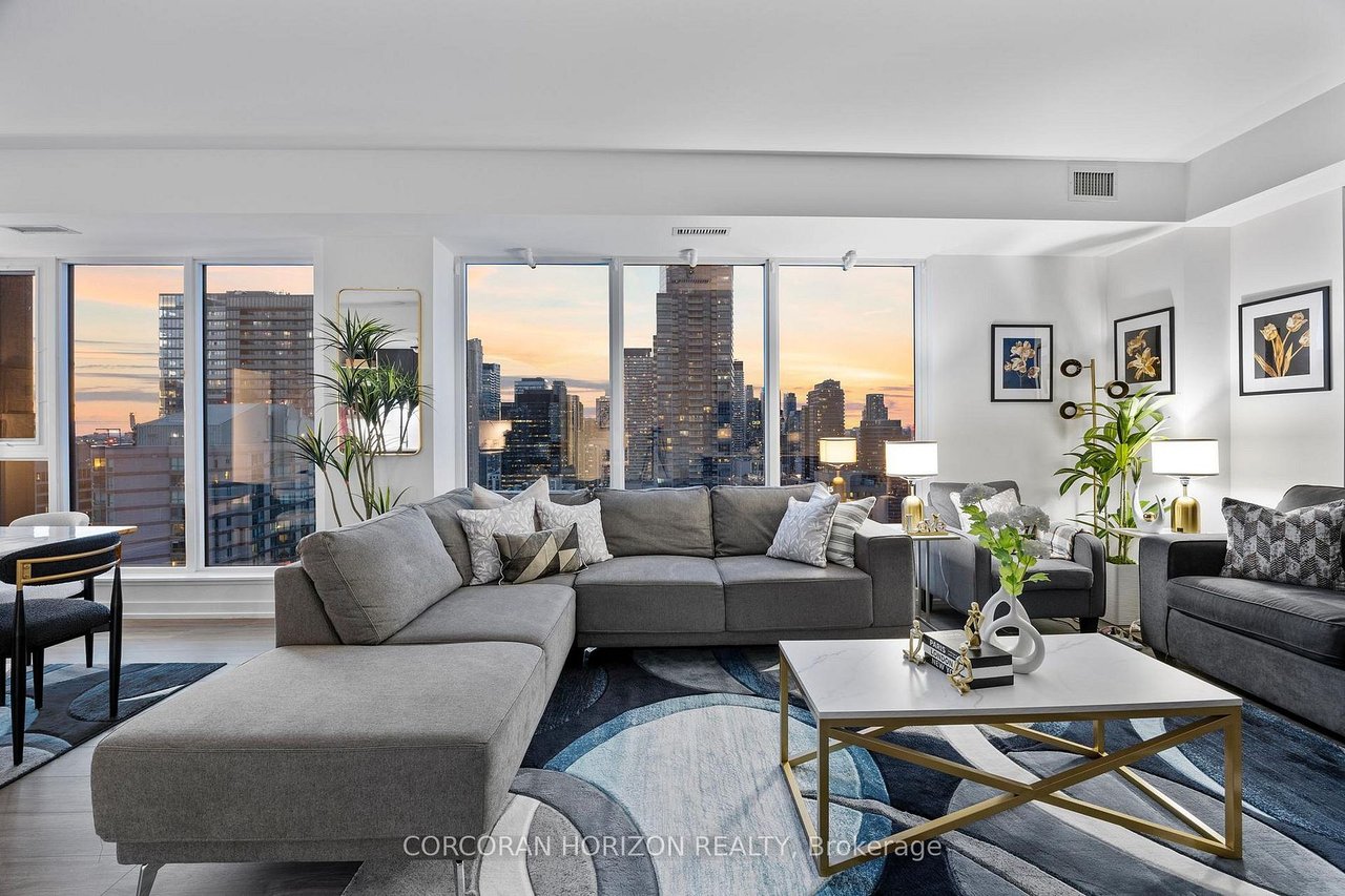 DOWNTOWN MODERN CHARM