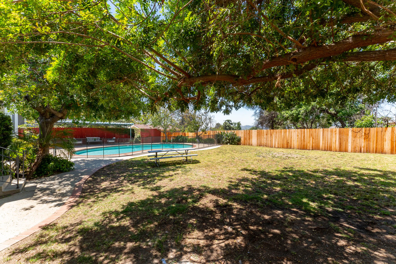 2429 Ganesha Avenue