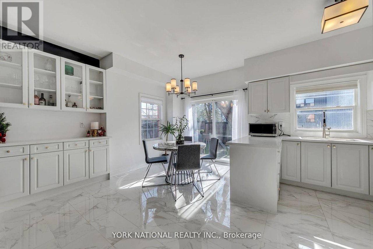 12 Loring Doolittle Ct