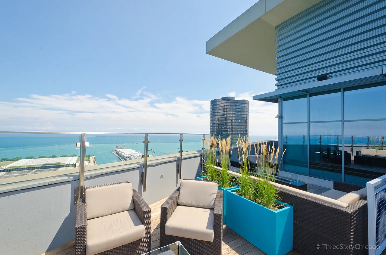 600 N Lake Shore Dr Apt 1101