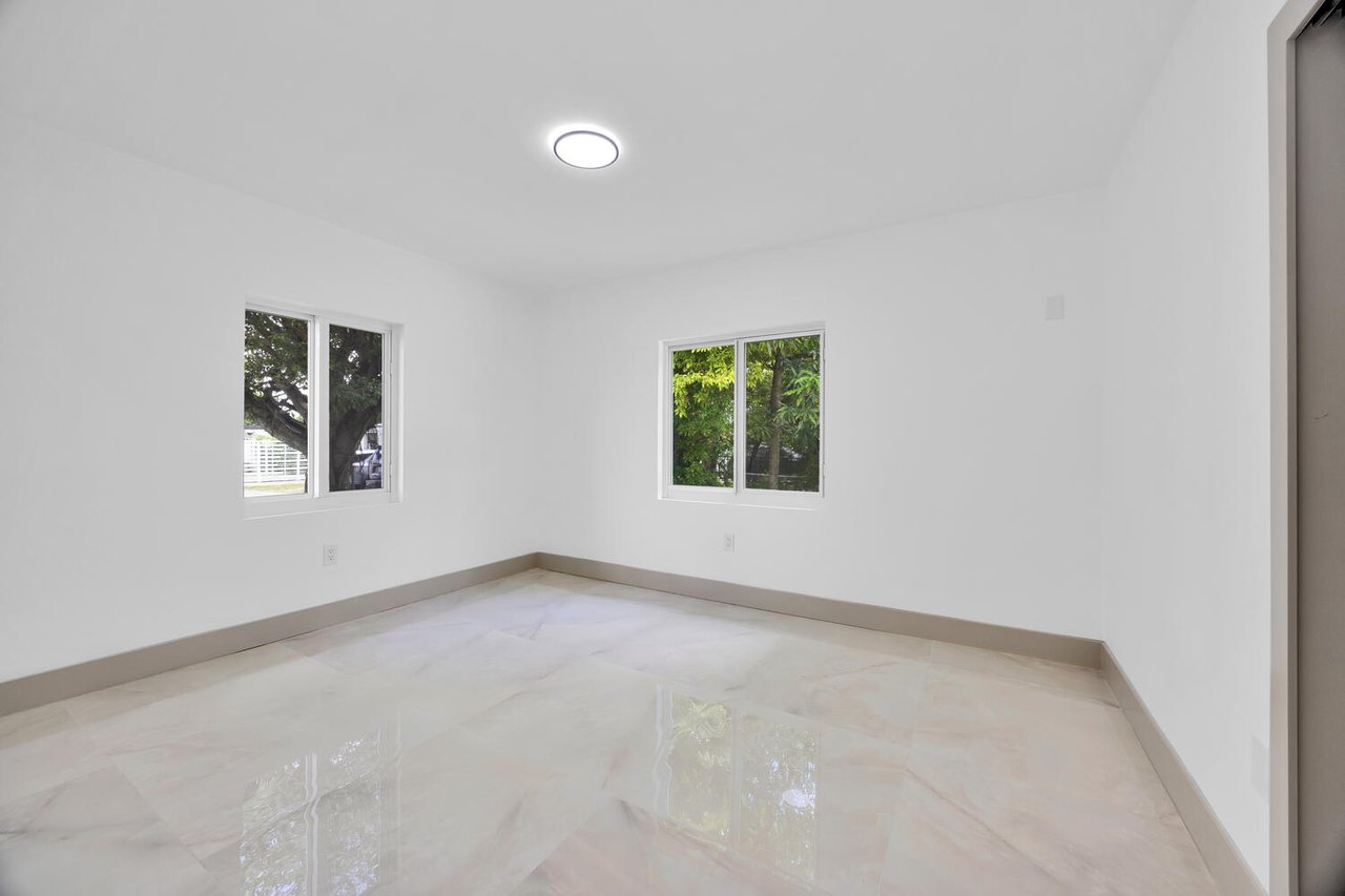 Fully Renovated 4-Bedroom Home Minutes from Coral Gables