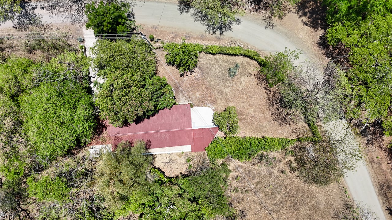 Casa Mango | Charming 3-Bed Surf Home on a Large Lot Just Minutes from Playa Grande