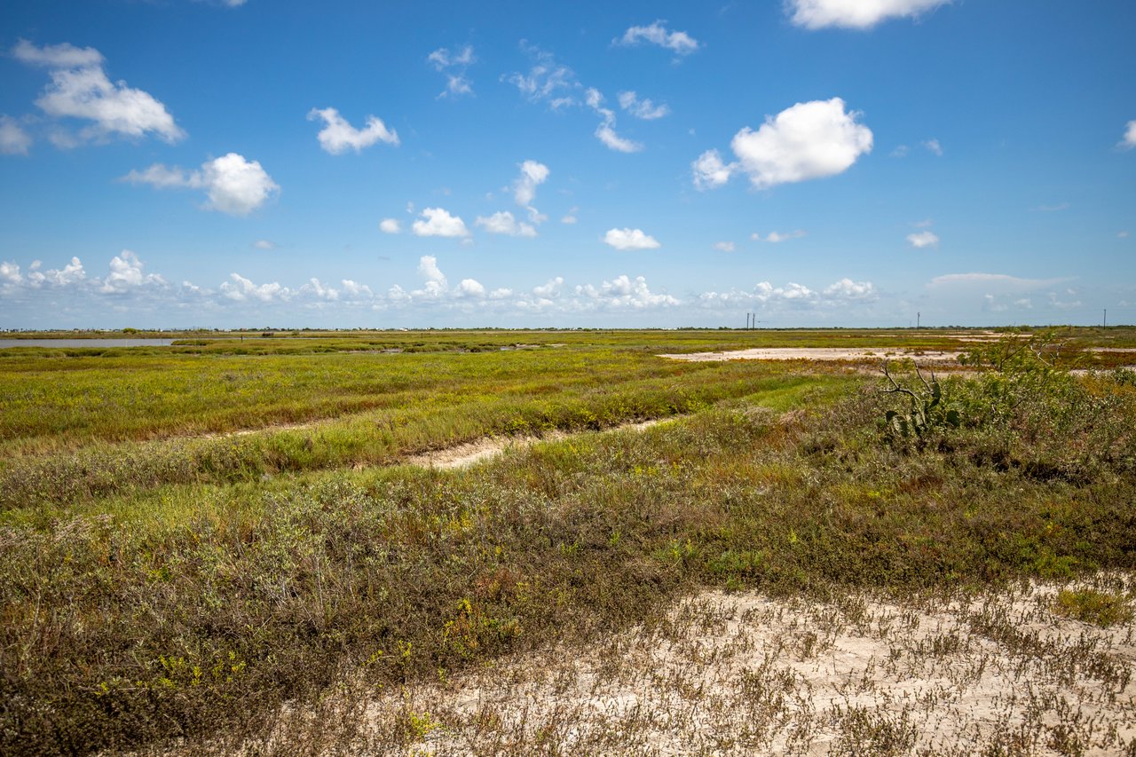 Cape Velero Drive 60 | Development Opportunity | 60± Acres | Rockport, TX