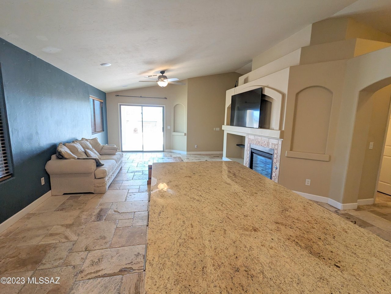 757 E Blue Rock Way