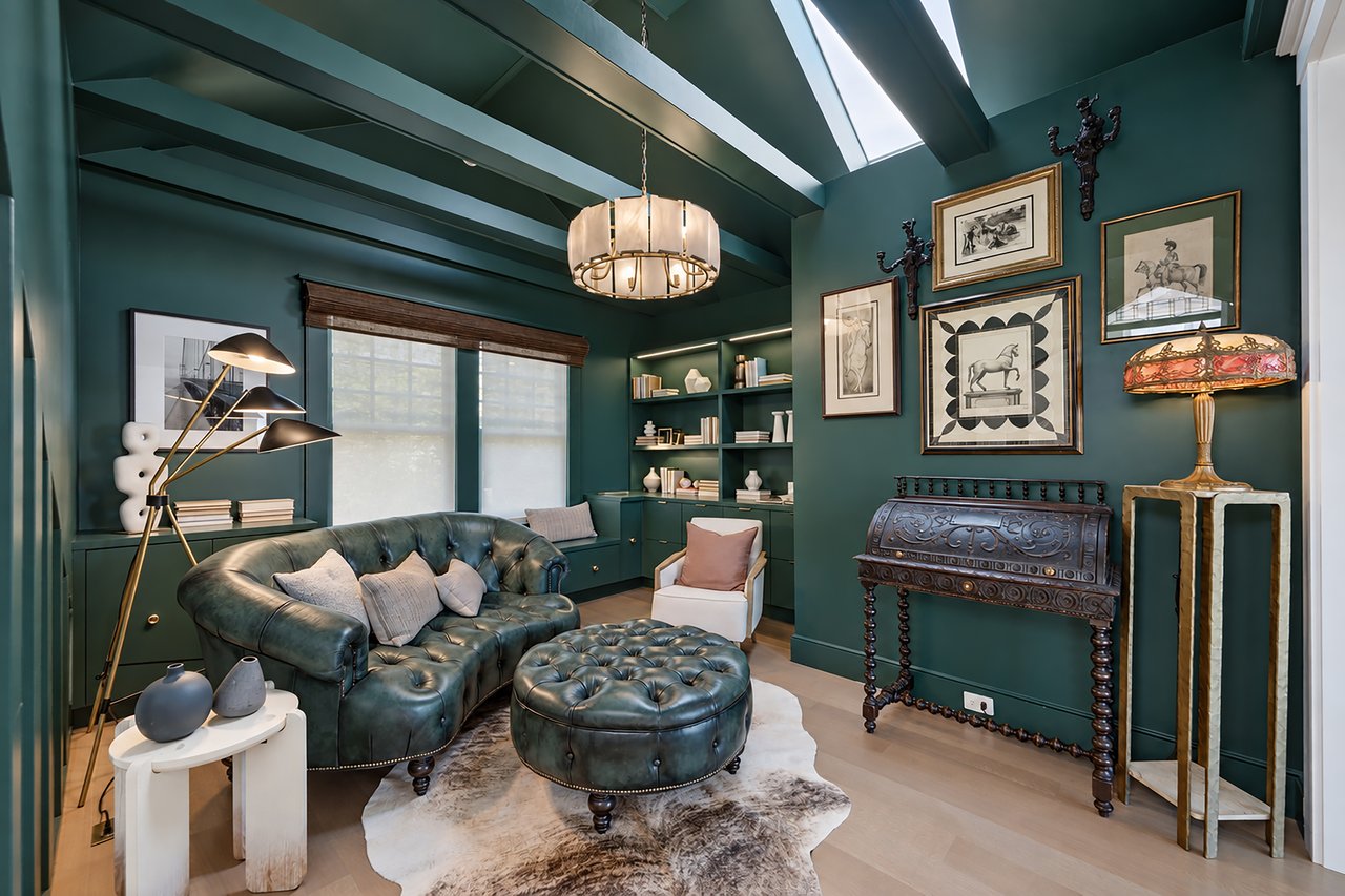 Craftsman Jewel With Sweeping Views