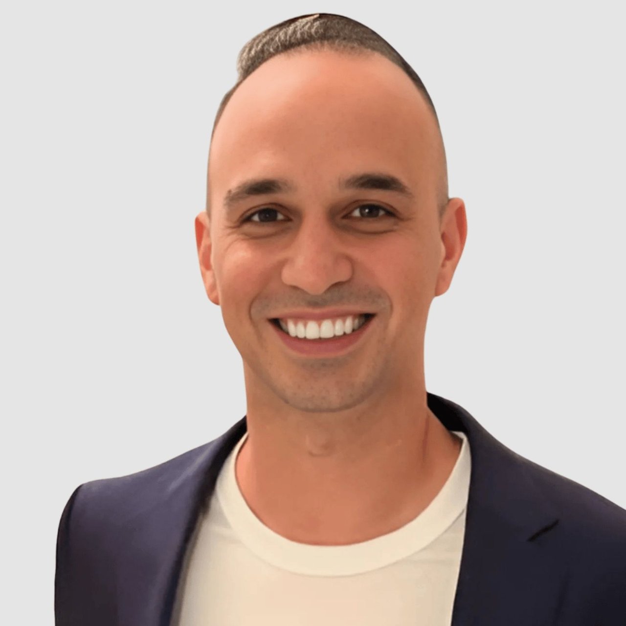 Sherman Abdhi Los Angeles, CA Real Estate Agent Headshot