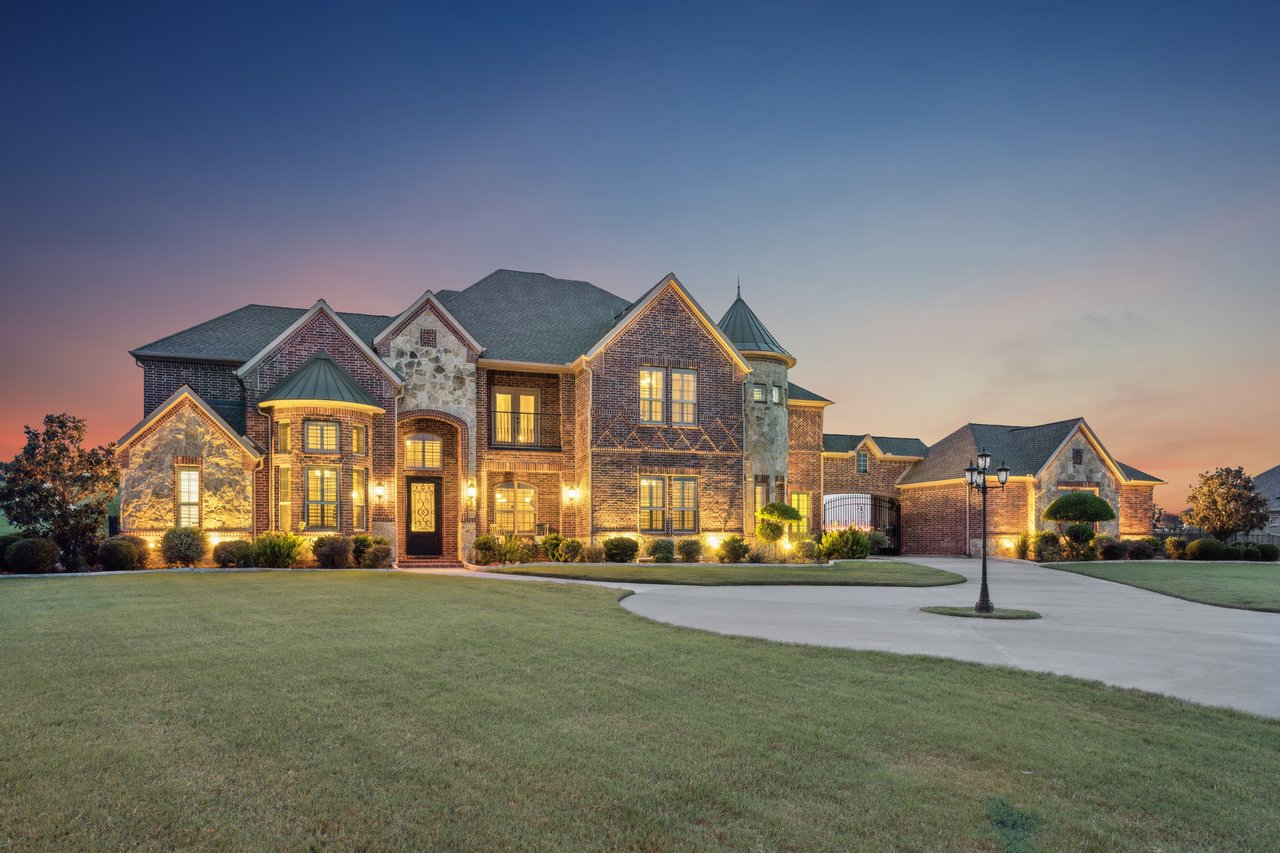 211 Tanner Creek Circle