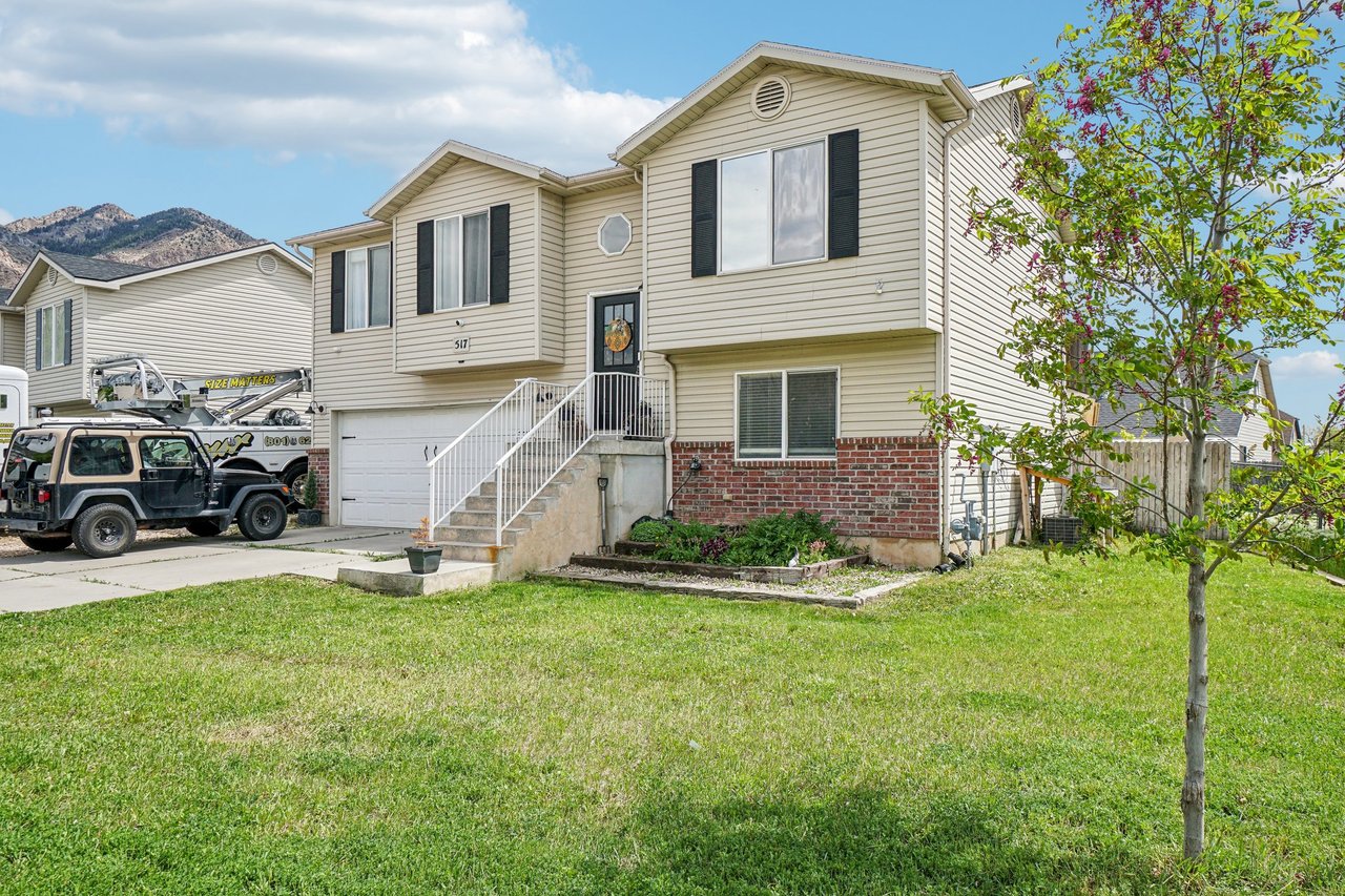 517 E Canyon View Dr