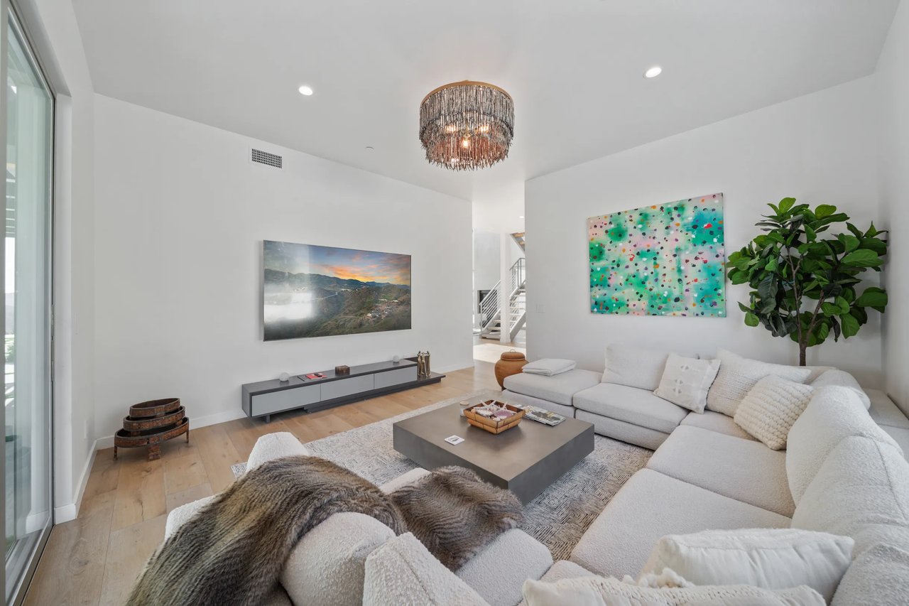 Casa Celeste by Oraklus