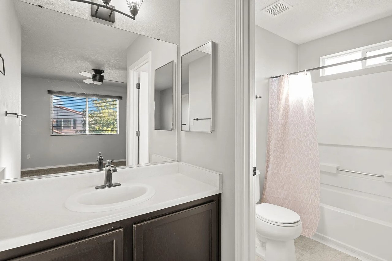 1405 Villa Candela, NE