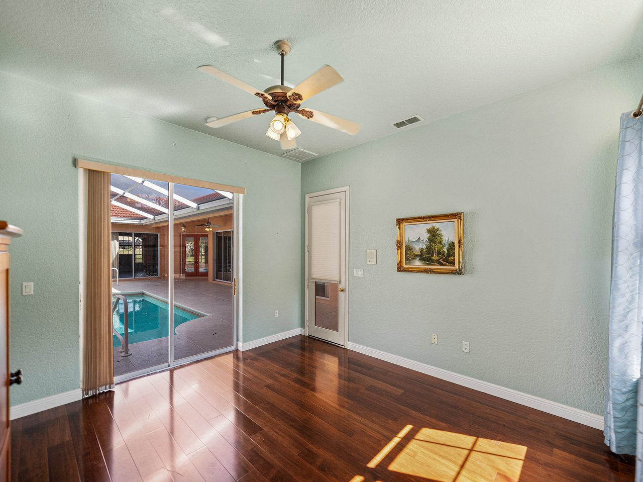 12333 WOODLANDS CIR