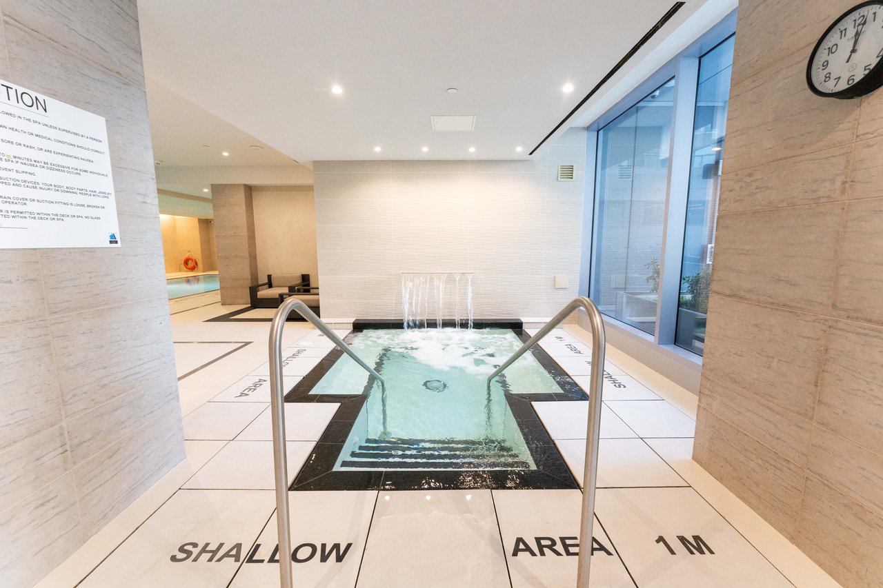 164 Cumberland St #405