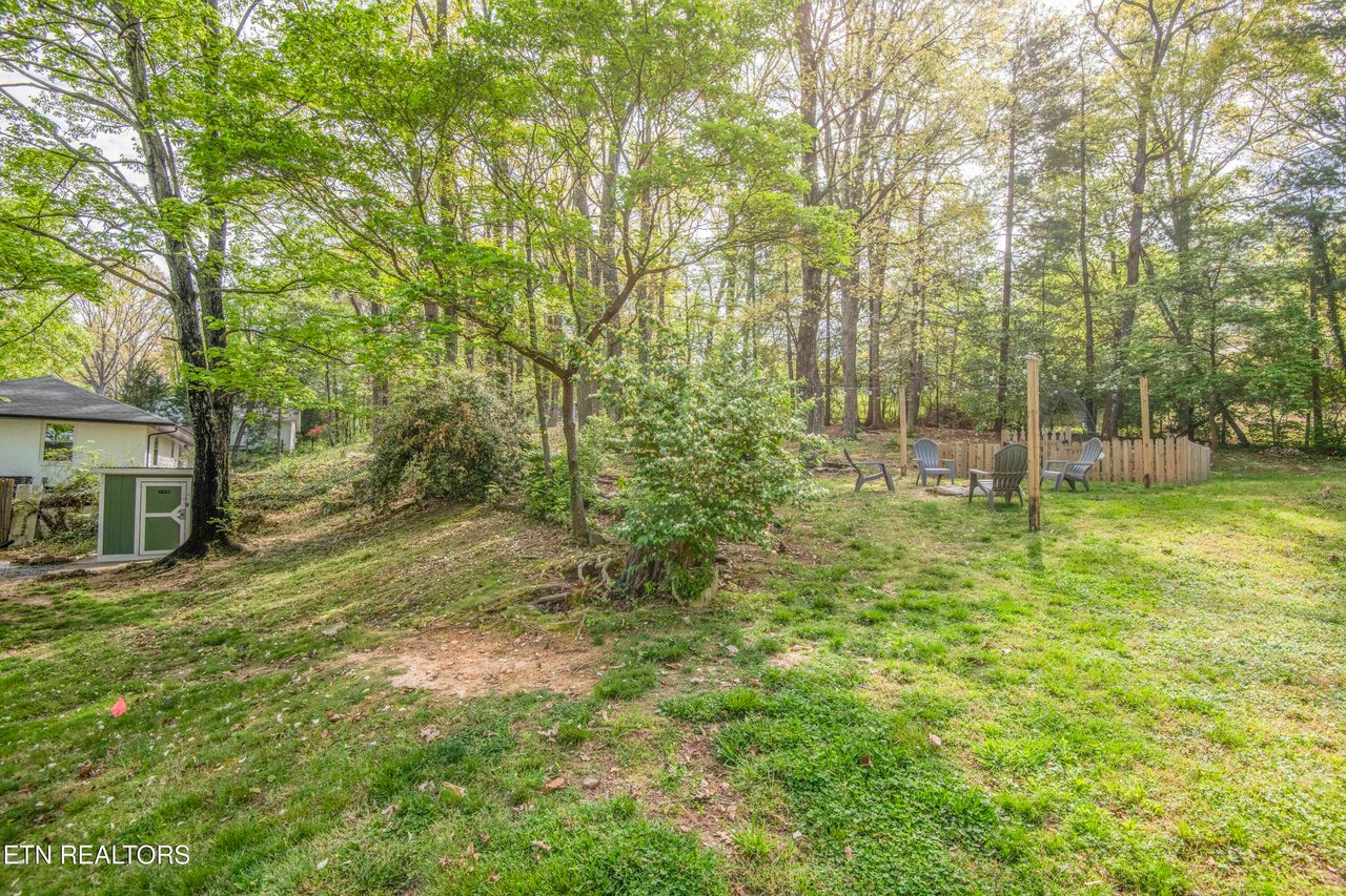 1212 Pilleaux Dr
