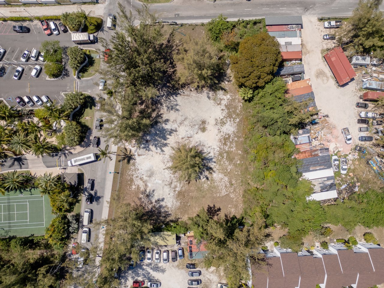 Paradise Island Multifamily Lot