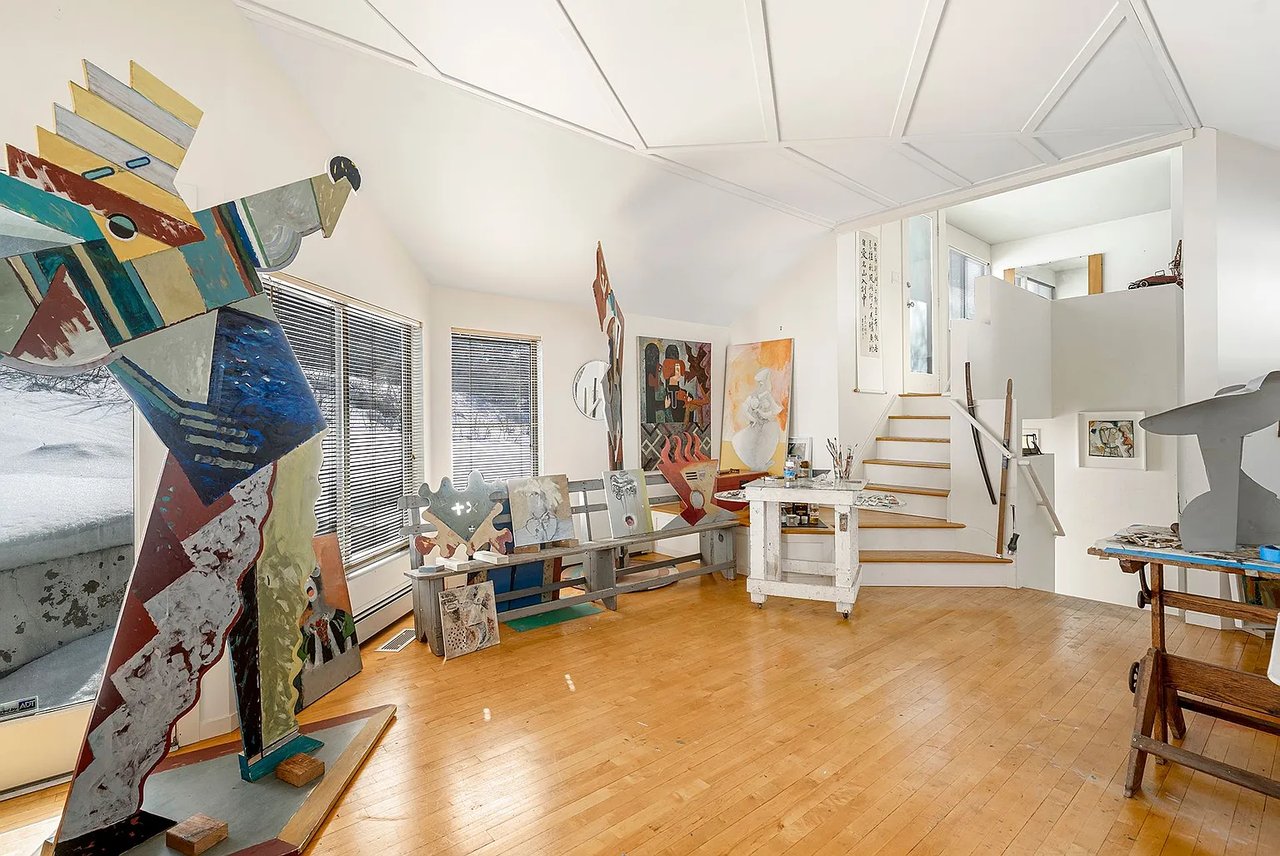 45 Blackwatch Ct
