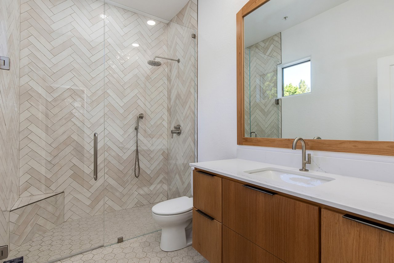 7471 E SUNNYVALE Drive