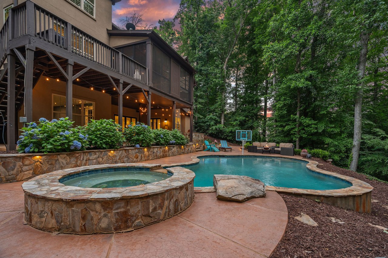 117 Walking Horse Trail