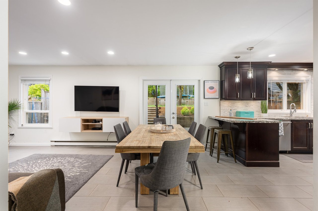 1005 Alpine Pl