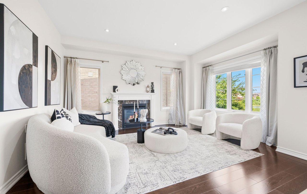 46 Lola Crescent