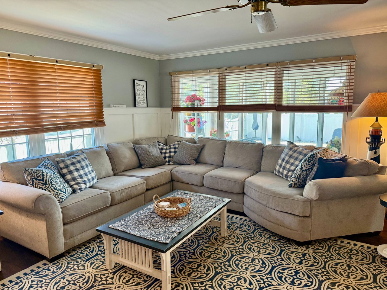 #268 Charming Coastal Retreat