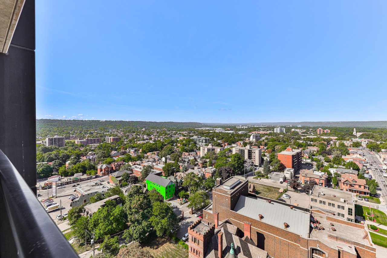 1806-15 Queen Street, Hamilton