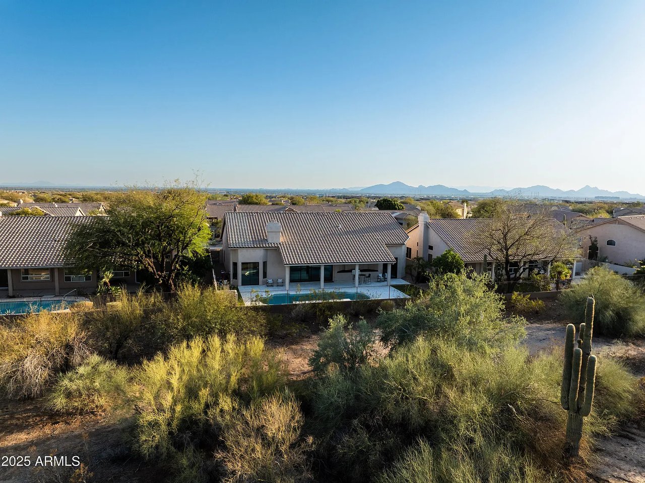 9238 E PALM TREE Drive, Scottsdale