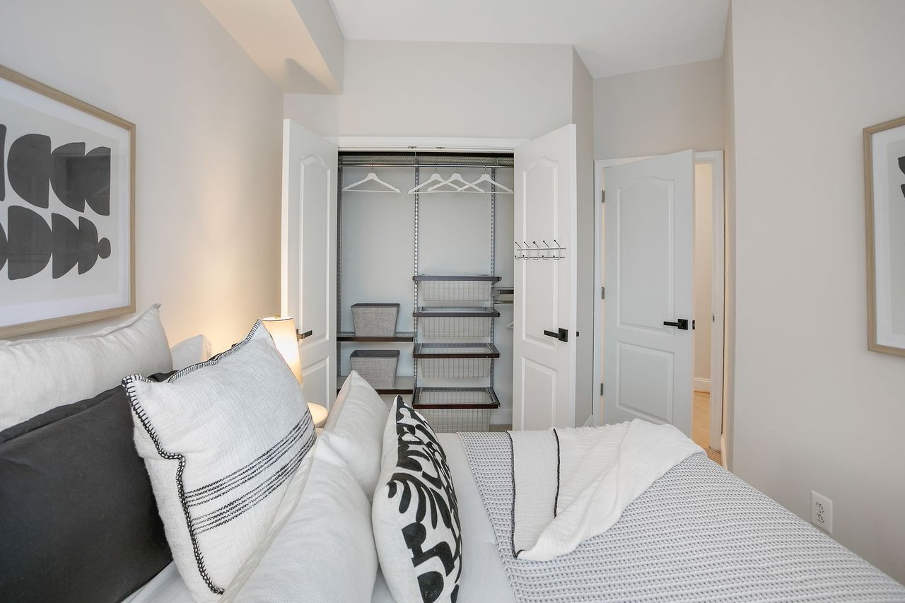 27 Logan Cir NW, Unit 5