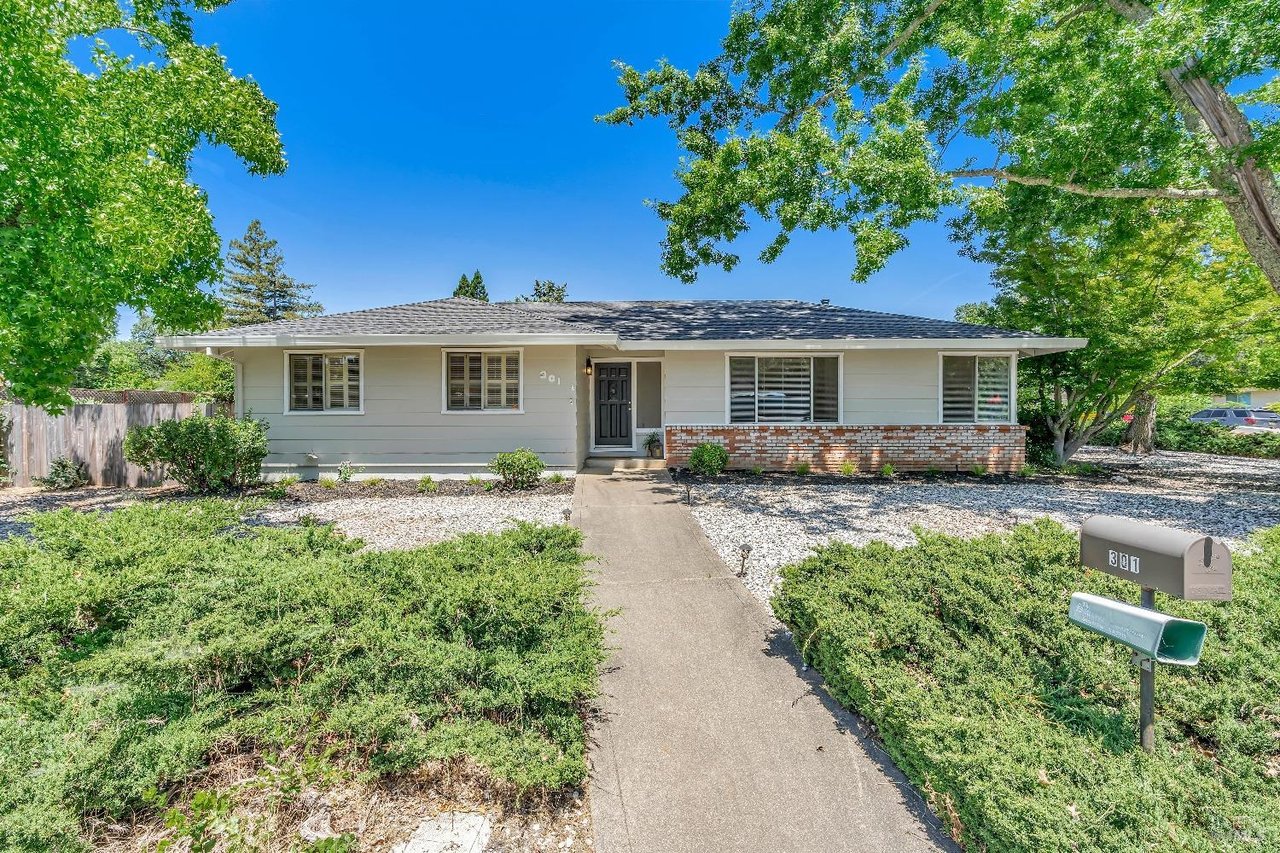 301 Francisco Dr