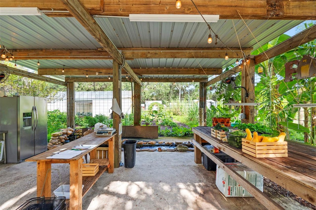 Dirty Dog Farm, Leesburg FL