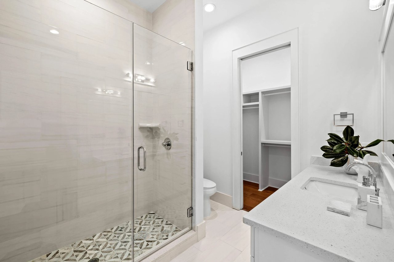 273 Winston Ln