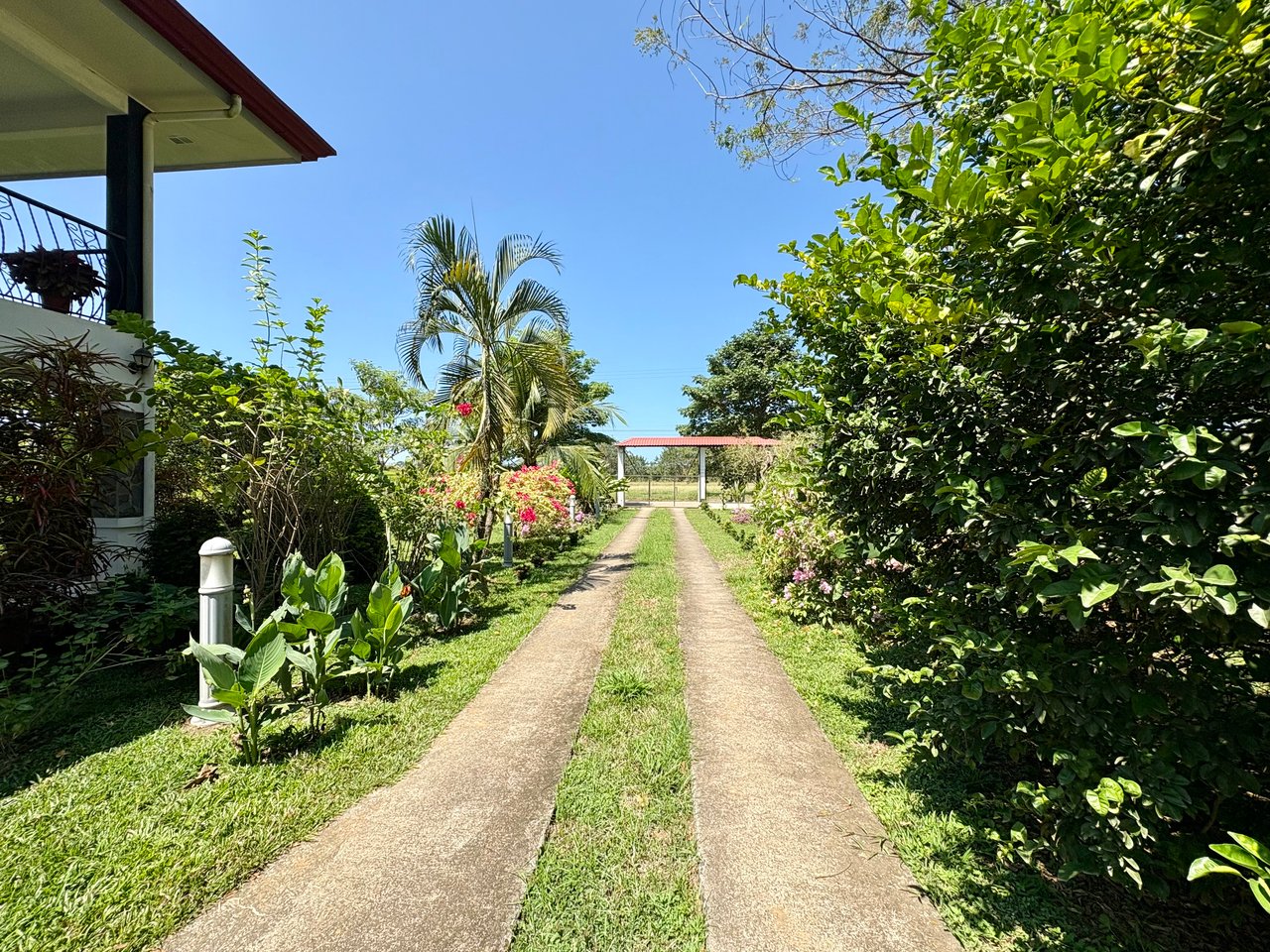 The Epitome of Costa Rica Living