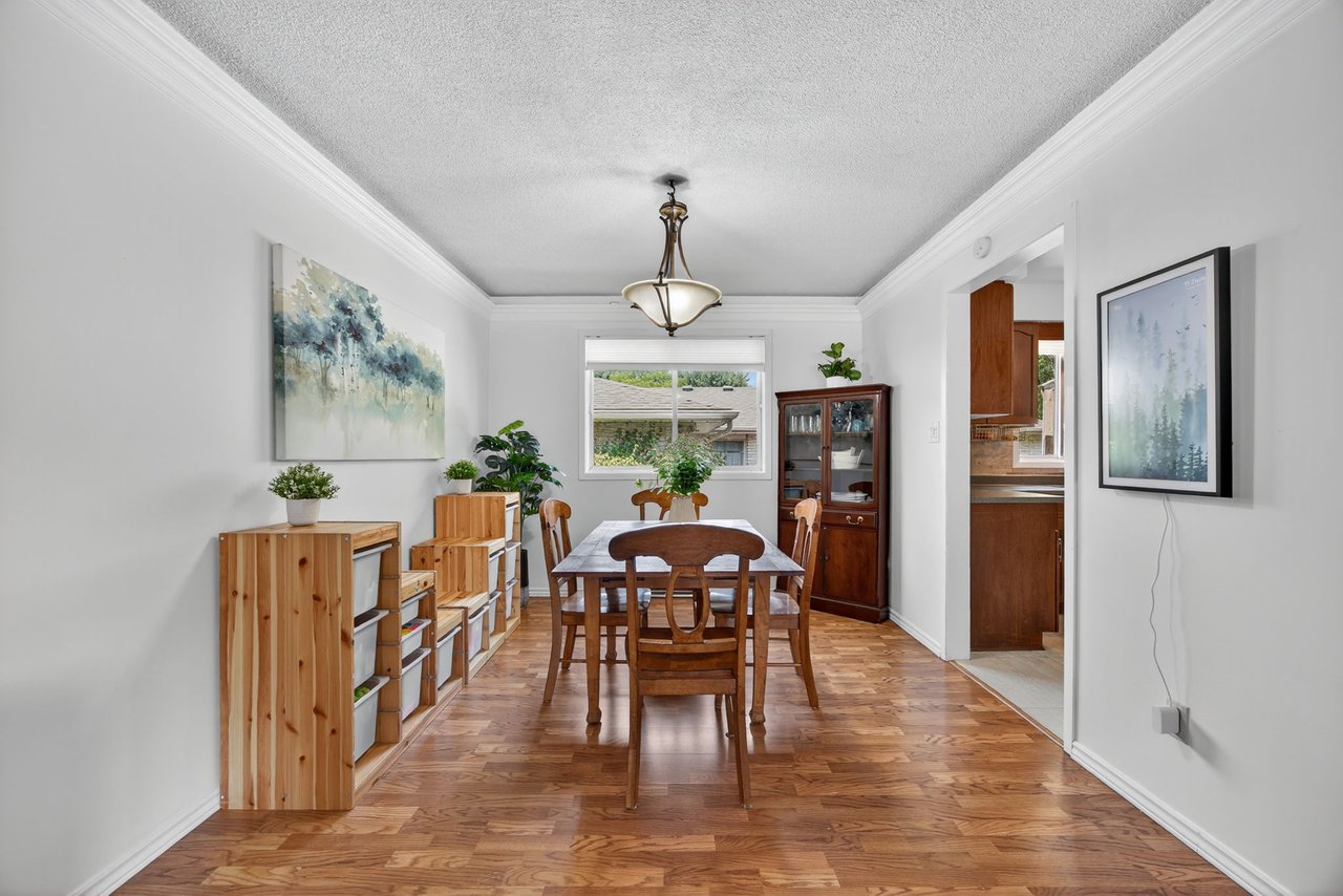 242 East Street, East Gwillimbury