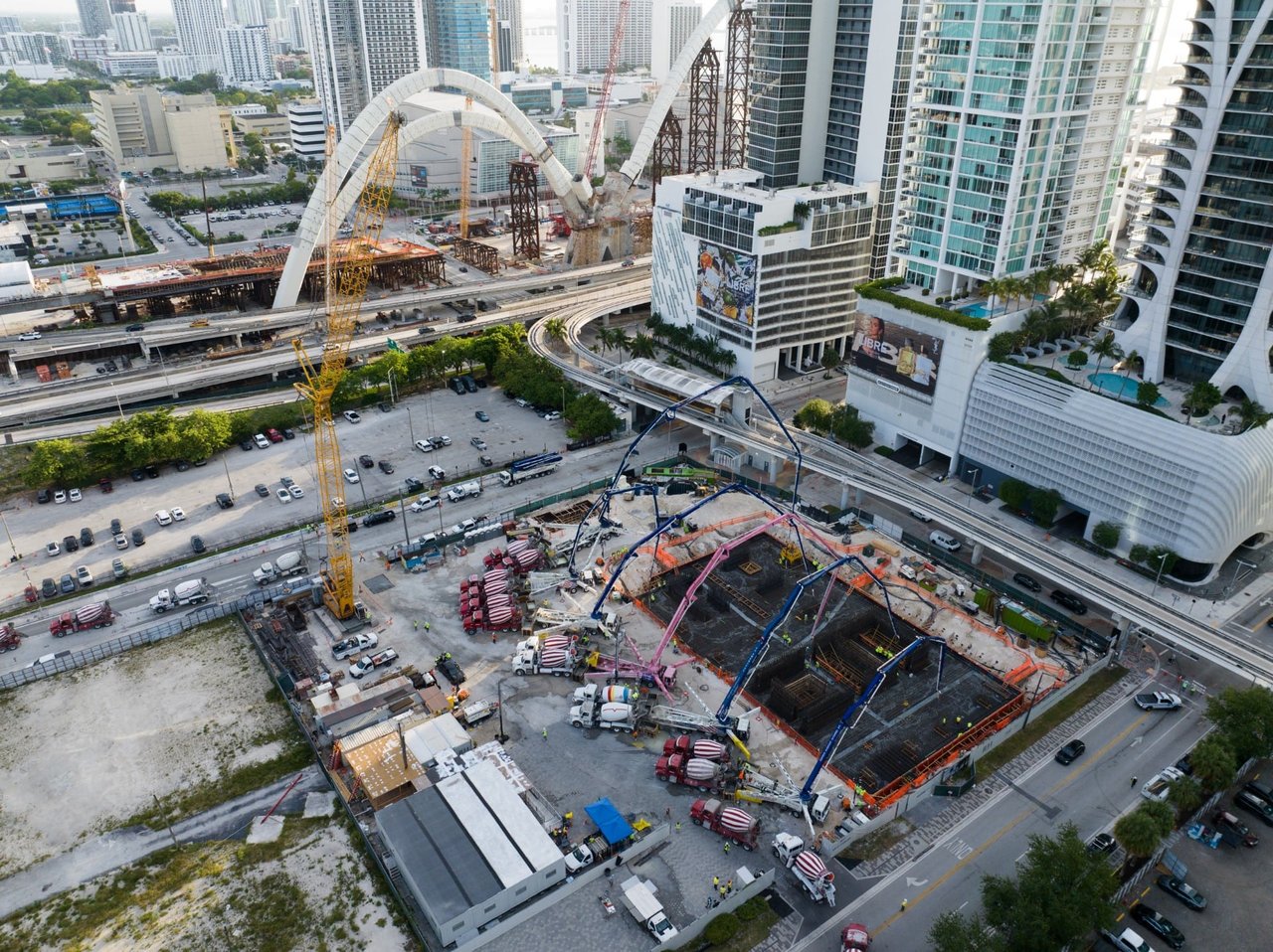 June 2025 | Foundation Pour Completed for 700-Foot Tower at Miami Worldcenter