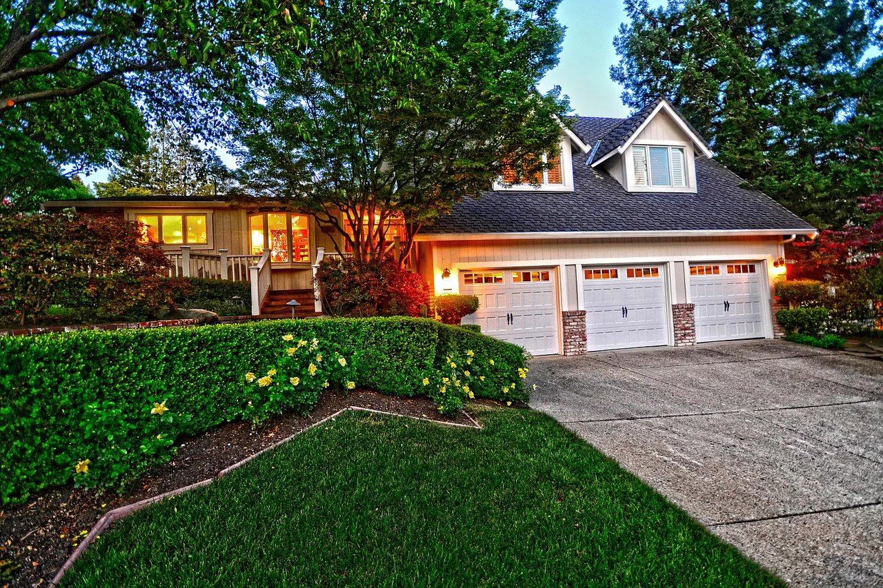 111 Gatetree Ct
