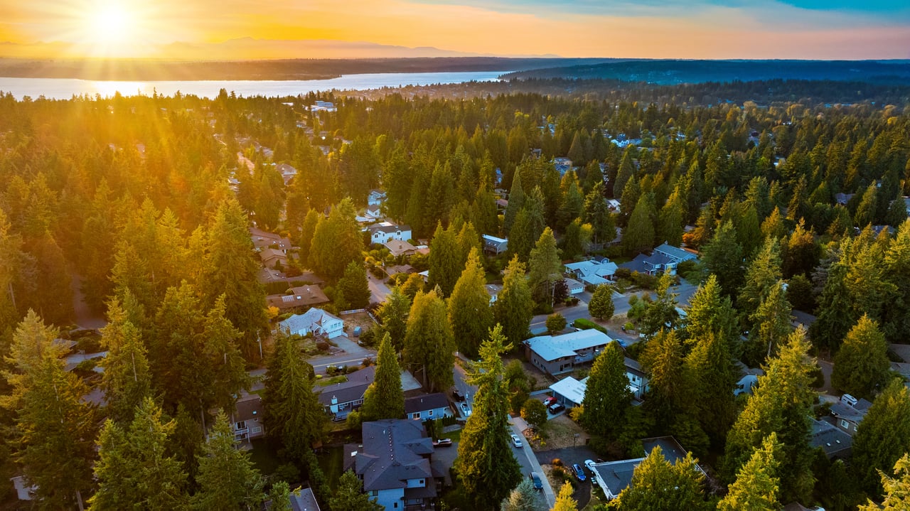 13005 NE 73rd Street Unit: 2