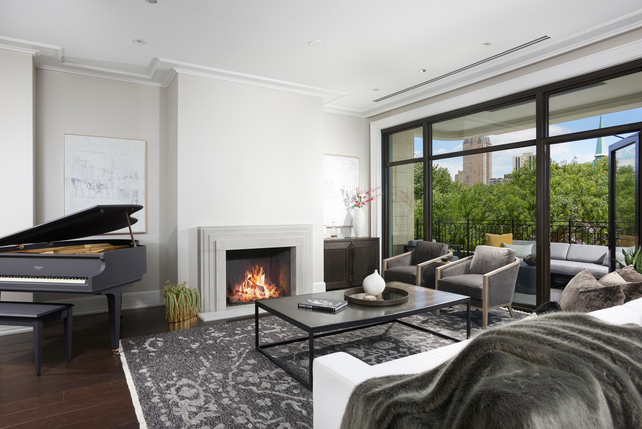 2350 N Orchard 304