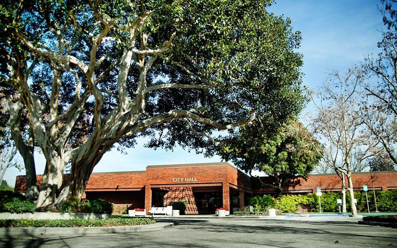 Tree-shaded entrance to Lakewood City Hall