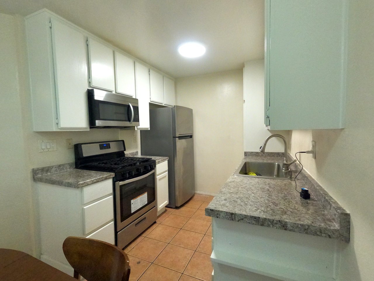 Modern Condo Haven on Pine Avenue