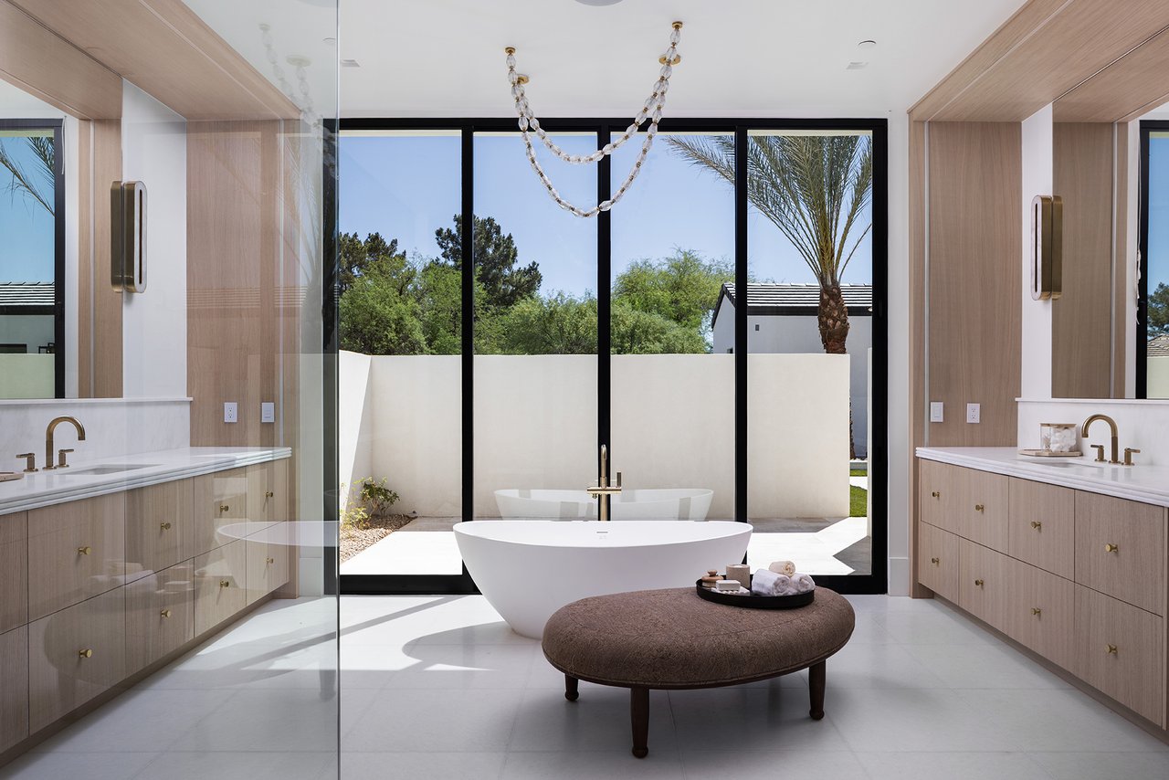 5717 E VIA LOS RANCHOS