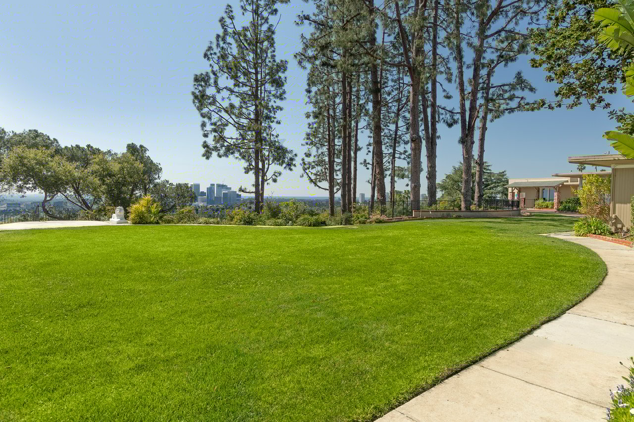 1005 N ALPINE DR, beverly hills
