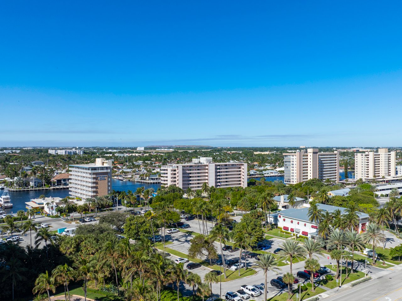 W Pompano Beach Hotel & Residences