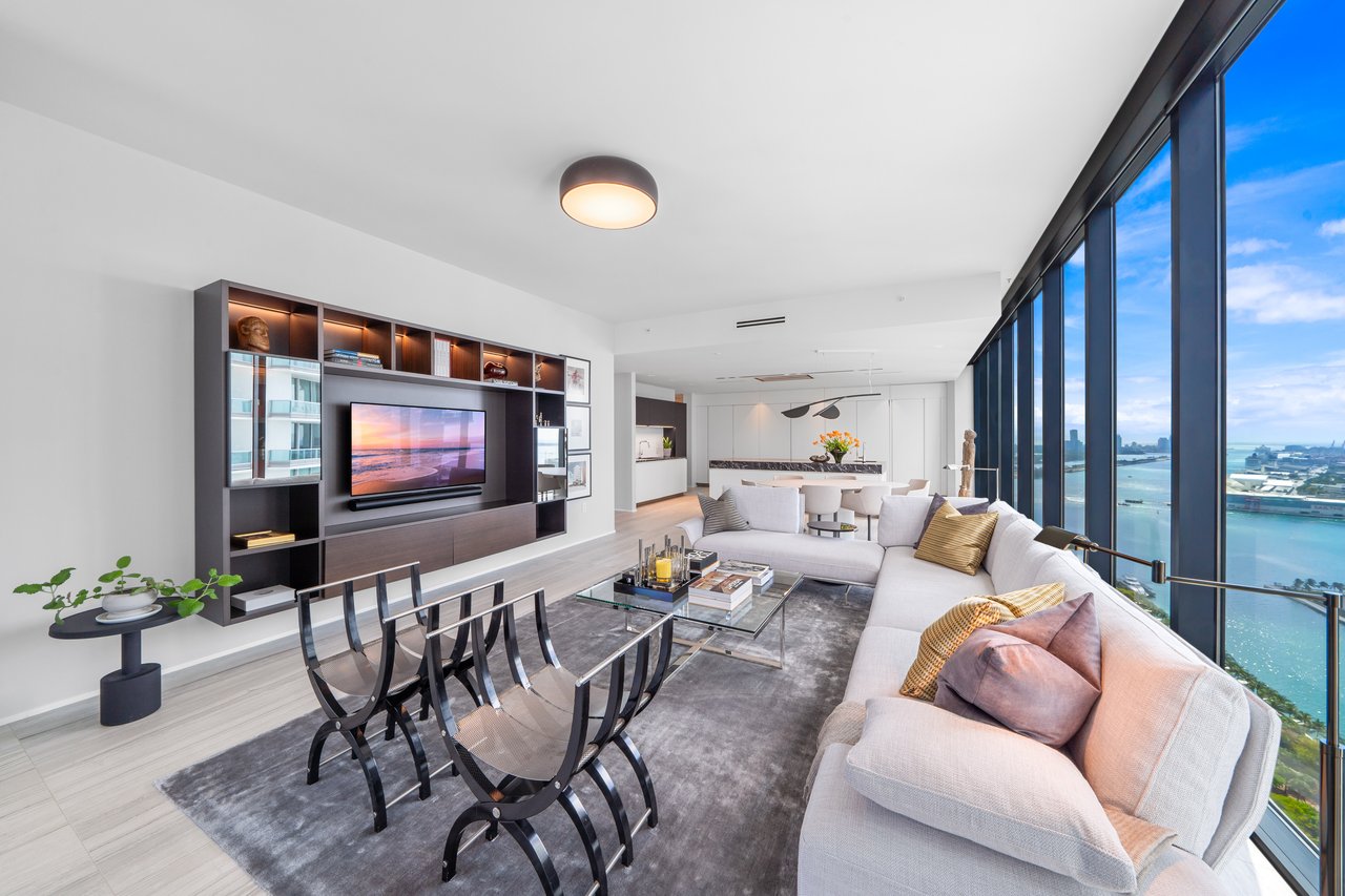One Thousand Museum Signature Residence
