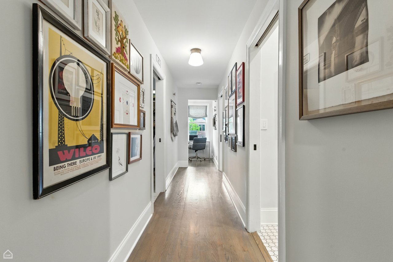 3539 N Hoyne Ave , Chicago, IL 60618