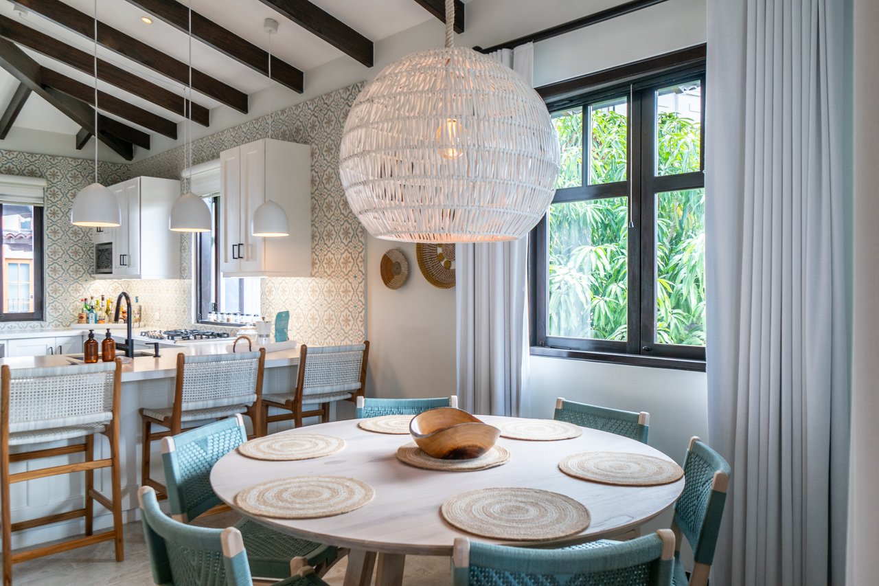 18 Calle La Ronda | Where Everyday Feels Like a Holiday