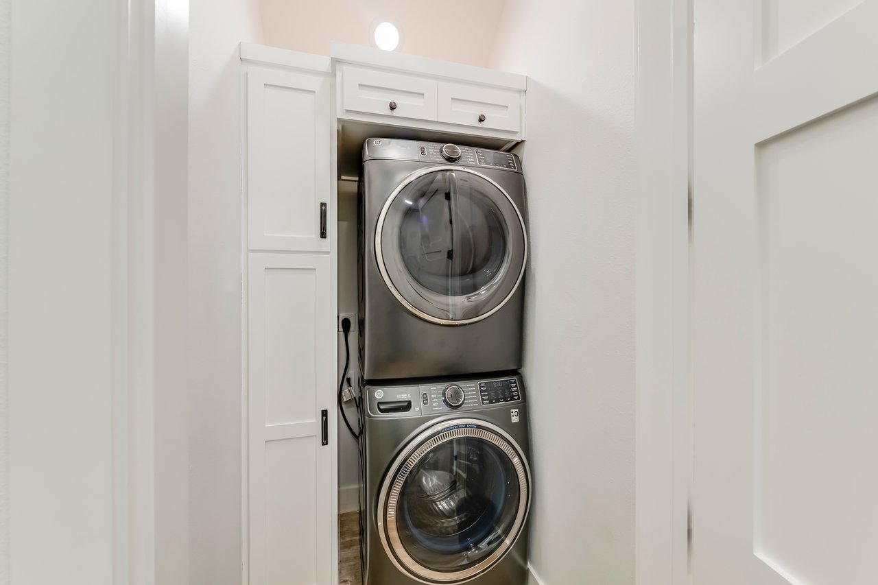 Dewdrop Street, 6110 Sq. Ft.