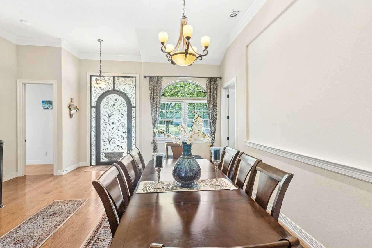 Pre-MLS Open House This Saturday 2-5PM!