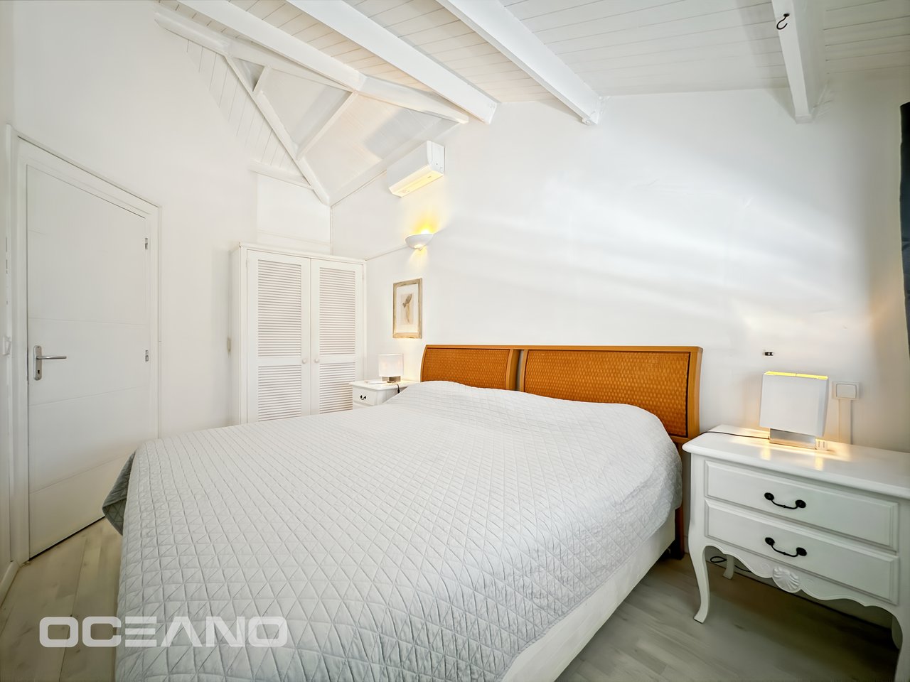 EXCLUSIVE : Set of 2-Bedroom Apartment + Studio – IDOLEM Residence, Charm & Potential