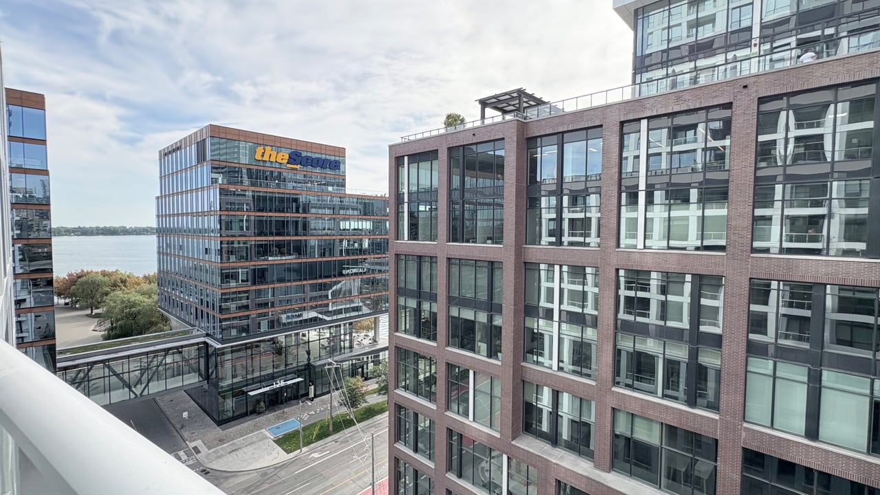 15 Richardson Street Unit: 1026
